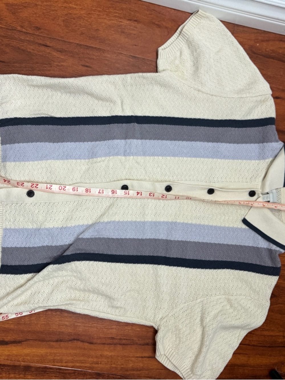 Standard Cloth Urban Outfitters Button Up Shirt Size Small - Picture 6 of 6